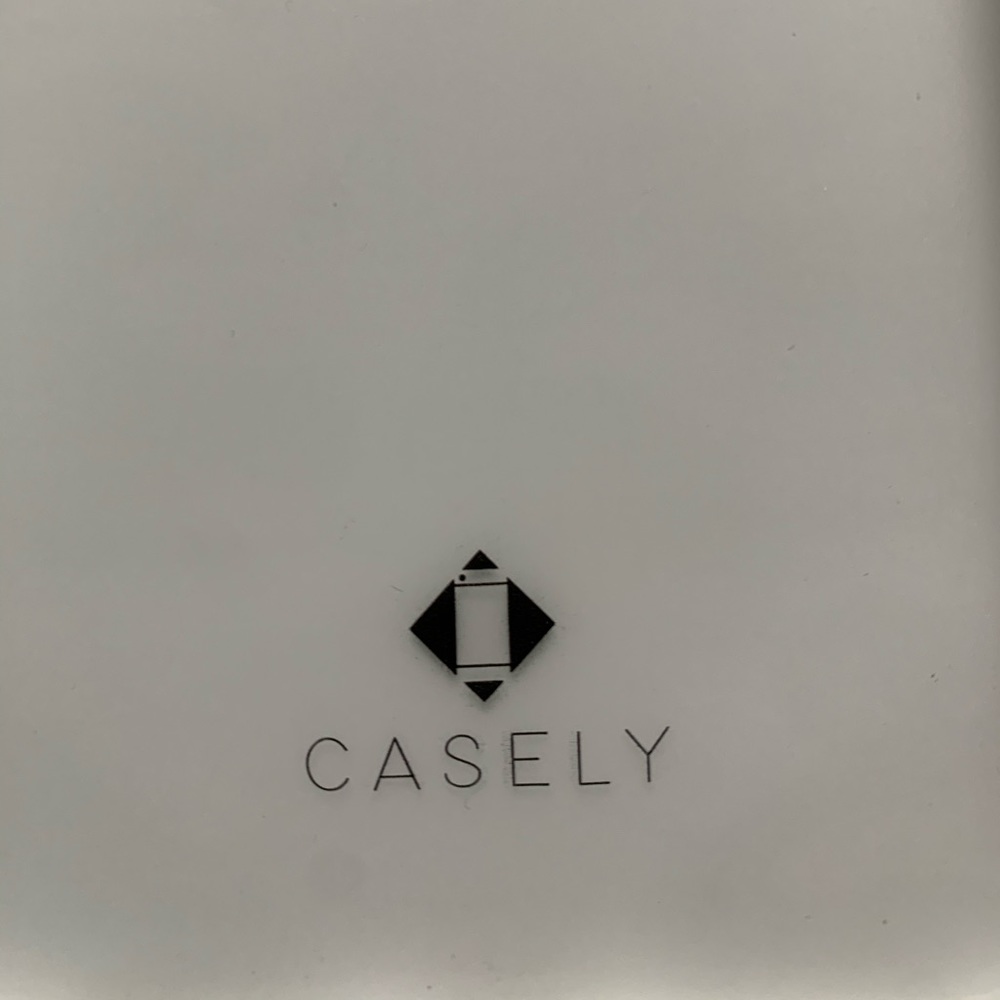 iphone 7+ case - Picture 3 of 4